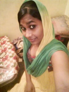 hot desi busty