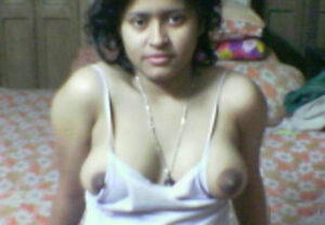 busty desi nude