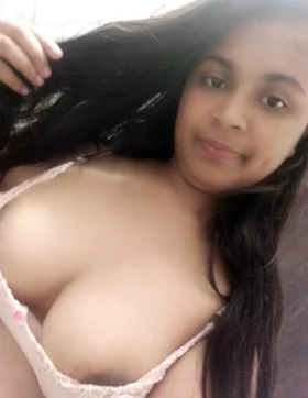 hot booby Indian babe