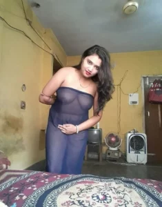 huge tits married bhabhi seducing