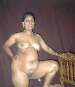 naked chubby wife