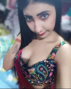 stunning Blue eyes Bangla girl