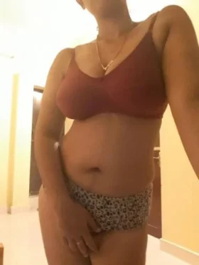 hot desi babe