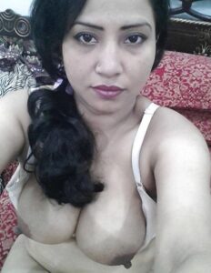 huge tits desi bhabhis