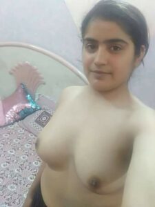 bubbly stunning Pakistani girl