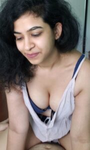 pretty Indian girl’s tits