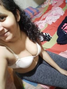 Nashik beautiful college girl in bra