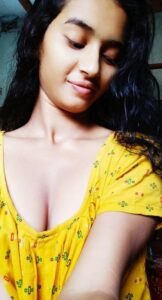 cute Bengali girlfriend nude