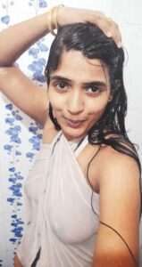 beautiful desi girlfriend nude