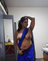 Sri Lankan aunty with mature boobies