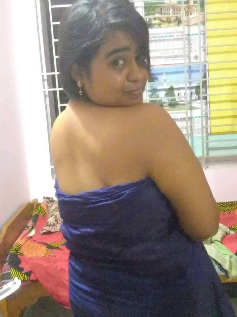 hot amateur desi babe